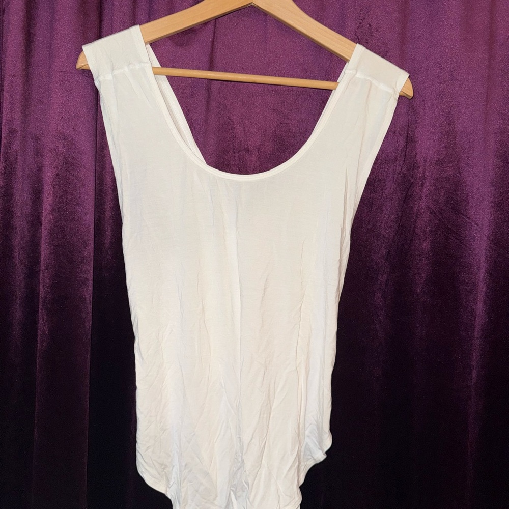 Montiel White Women's Top Sz S worn once